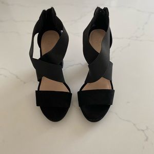Black strapped velvet heals